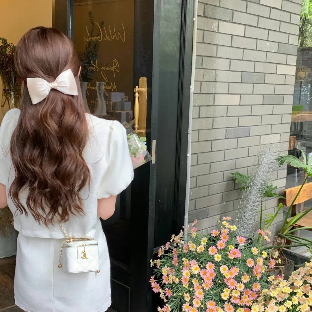 蓝天堂花落花开
